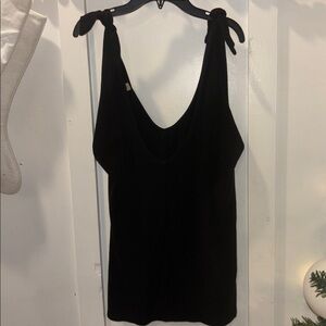 Amour Vert Black Bow tank Top Holiday Shirt Blouse Sexy Casual Holiday Party